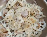 蓮根と豚肉のマヨ炒め作り方4写真