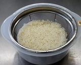 だし醤油とごま油で味付け!わかめの味ご飯作り方1写真