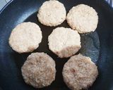 えのき入り鶏ひき肉と豆腐のハンバーグ作り方3写真