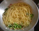 ブロッコリとツナのパスタ（ペペロンチーノ作り方5写真