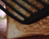 フライパンで♪巣ごもり卵のホットサンド作り方11写真