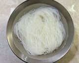 豚肉と野菜の焼きビーフン作り方1写真
