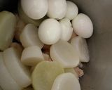 大根と手羽元の煮物作り方4写真