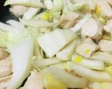 キムチ鍋の素活用●鶏肉＆白菜のキムチ丼作り方1写真