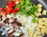 具だくさん♡鶏肉のカシューナッツ炒め♪作り方3写真