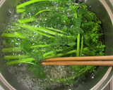 簡単　常備菜✨はなっこりーのからし和え作り方4写真