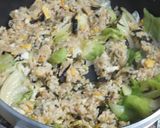 お茶漬けの素とカットワカメで簡単美味炒飯作り方10写真