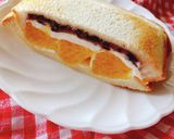 お花見☆甘夏チーズあんバターホットサンド作り方8写真