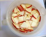 簡単！春菊とりんごのごまドレサラダ作り方3写真