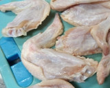 白菜半分、手羽先と煮ました。うまかった！作り方1写真