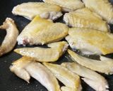 白菜半分、手羽先と煮ました。うまかった！作り方8写真