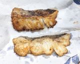 タラのムニエルにチリソースをかけて作り方4写真