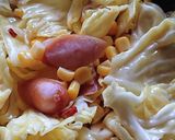春キャベツとウインナーのバターコーン炒め作り方3写真