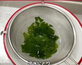 生わかめとキャベツの簡単サラダ作り方3写真