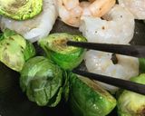 芽キャベツとえびのからし酢みそ和え作り方3写真