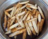 ごぼうと人参の甘辛ごま炒め♪作り方1写真