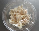 レンジで簡単☆れんこんの梅マヨサラダ。作り方2写真