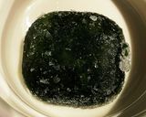 茄子とほうれん草の味噌汁作り方2写真