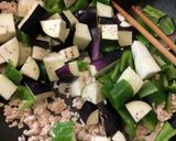 なすとピーマンの甘辛ジューシー鶏そぼろ作り方5写真