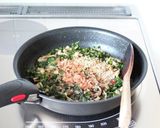ご飯に乗せて【かぶ葉と豚肉のきんぴら】作り方5写真