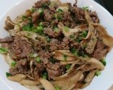簡単！激ウマ！牛肉まいたけガリバタ炒め♪作り方6写真