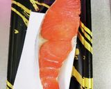 紅しゃけと天かすのおにぎり作り方1写真