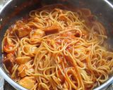 鶏胸肉とハンバーグのトマトソースパスタ作り方9写真