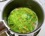 塩麹の旨味♪ホタテ缶と三つ葉の卵とじ作り方3写真