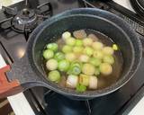 長ネギとカミナリこんにゃくのお味噌汁作り方4写真