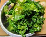 プチヴェールのニンニク炒め作り方1写真