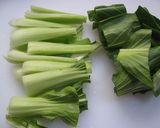 青梗菜と天かすのお味噌汁作り方1写真