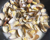 汁まで美味しい、アサリの酒蒸し作り方7写真
