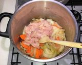 鶏むね肉で米粉のホワイトシチュー作り方7写真