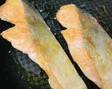 鮭切り身＆チーズのバターソテー作り方2写真