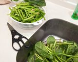 ほうれん草の茎☆パラパラ冷凍保存作り方1写真