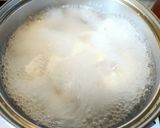 新じゃがとカリカリ鶏皮のオイスター炒め作り方1写真