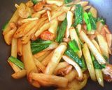 新じゃがとカリカリ鶏皮のオイスター炒め作り方19写真