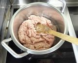[保育園幼児食]鶏そぼろにぎり作り方1写真