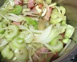 セロリとベーコンのスープ作り方3写真
