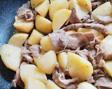 簡単★じゃがいもと薄切り肉の炒め物ザータ作り方4写真