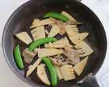 たけのこの香り引き立つ春野菜の焼ビーフン作り方3写真