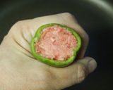 かんたんピーマン肉詰めワンパンでおいしく作り方3写真