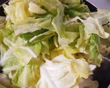 ワインに合う♪春キャベツと鶏肉の塩炒め作り方5写真