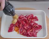 牛肉と金針菜と絹さやの炒め作り方2写真