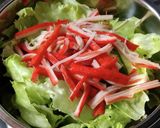 レタスとカニカマ☆ごまごまマヨサラダ作り方1写真
