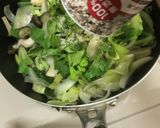 春キャベツと野菜とエリンギの炒め物！！作り方4写真