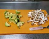 鶏もも肉とアボカドのクリーム煮作り方6写真