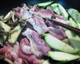 ズッキーニと豚肉の味噌カレーソテー作り方3写真