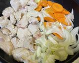 春キャベツと鶏肉の和風シチュー作り方5写真