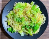 簡単☆春キャベツと桜エビのペペロンチーノ作り方7写真